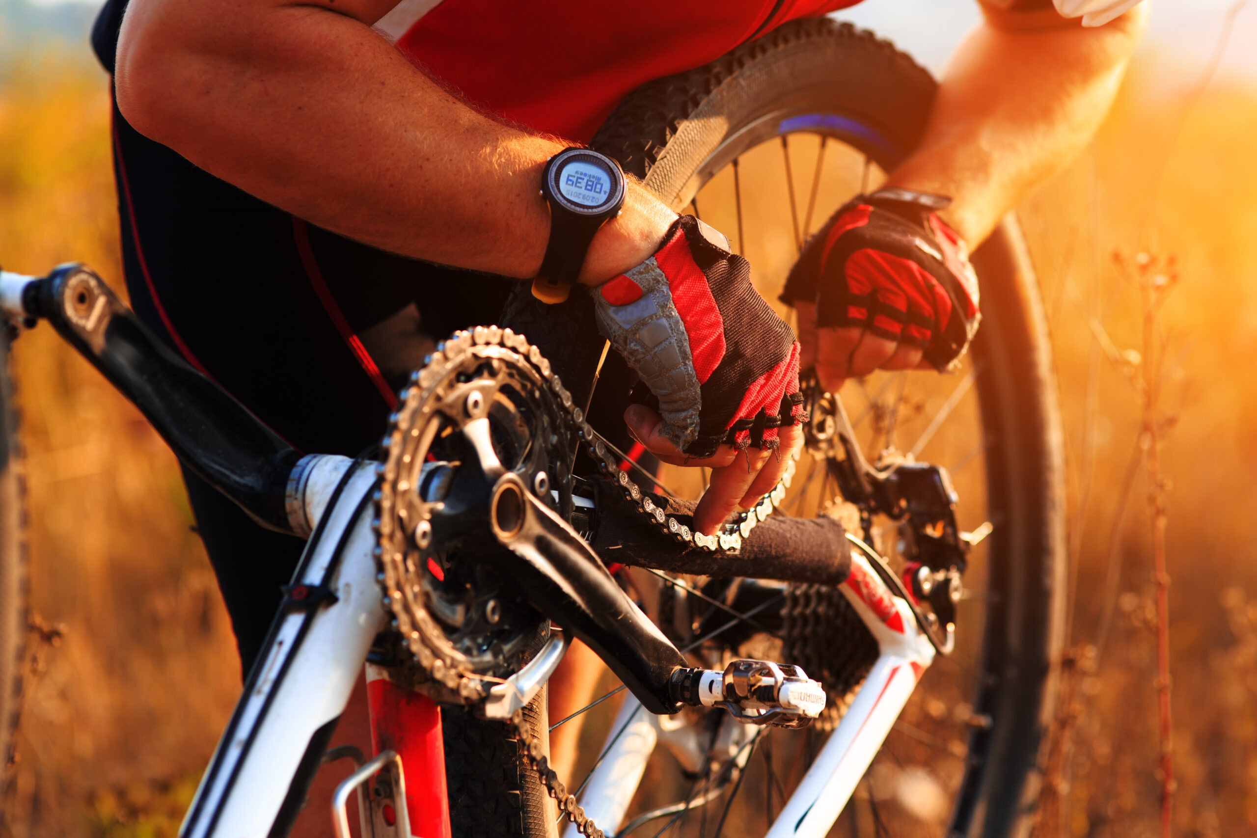 12 Fast Items to Build Your Mountain Bike Emergency Kit